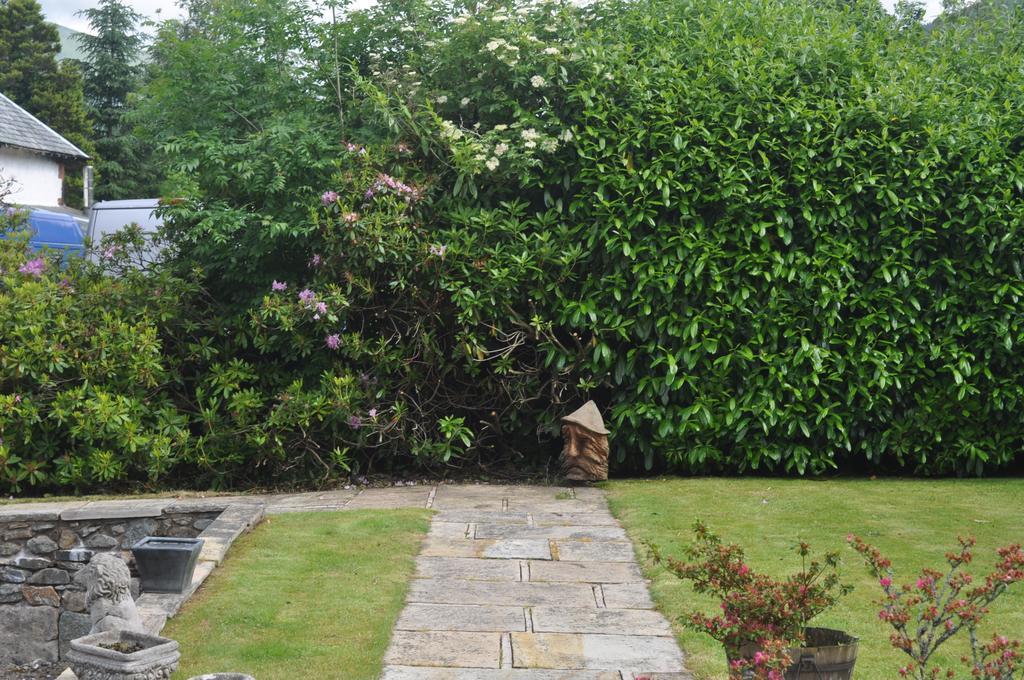 Airlie House Self Catering Villa Strathyre Kamer foto